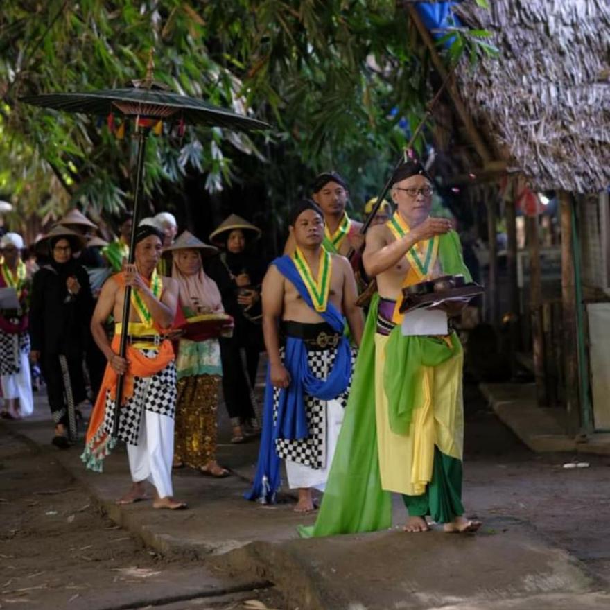Lestarikan Tradisi Jawa, Petani Bintaran Wetan Gelar Upacara Adat Wiwitan